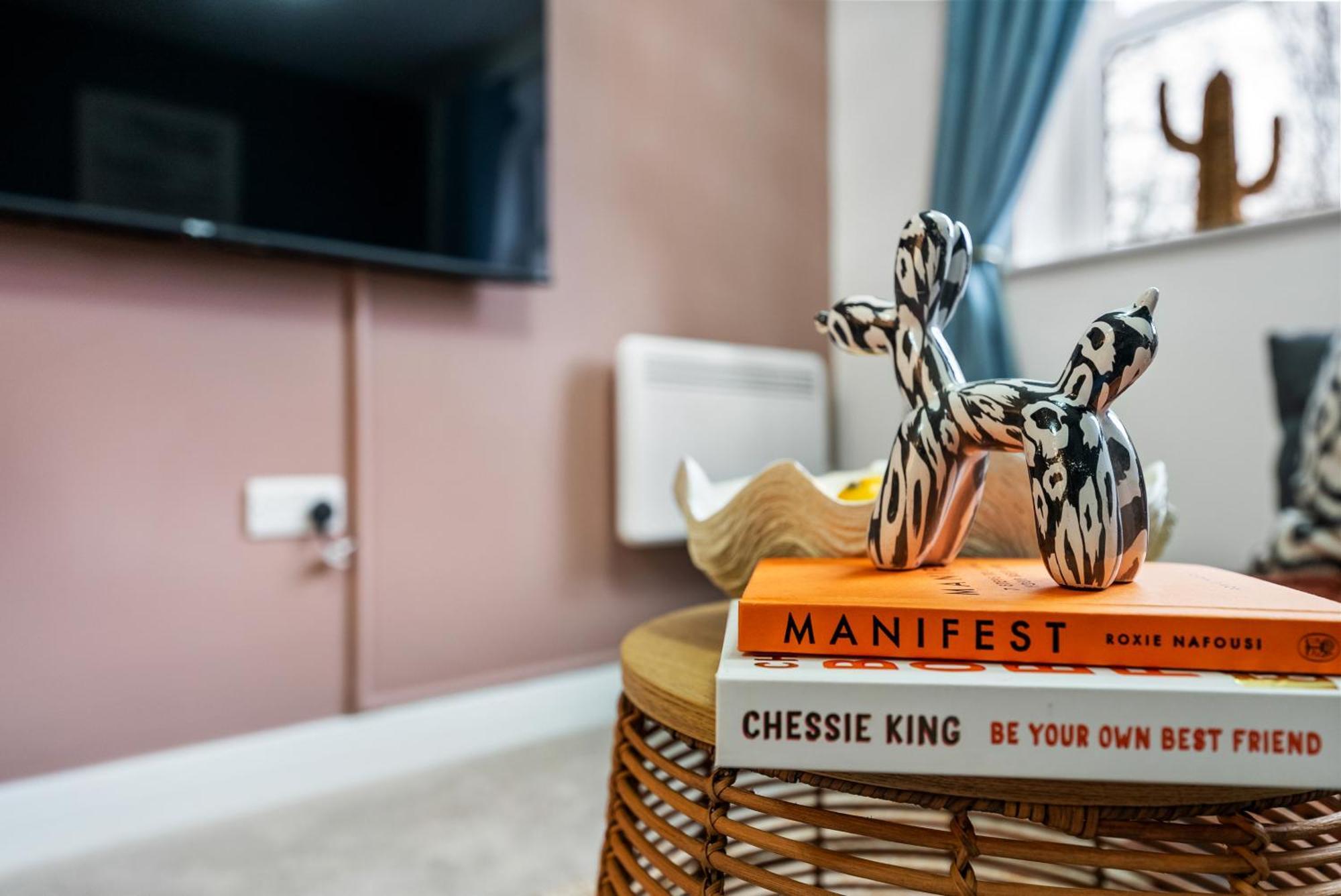 1 Bedroom Chic, City Centre, Cosy & Stunning Apartment In Southampton, Sleeps 4, Summer Special Offer - By Blue Puffin Stays Екстер'єр фото